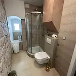 Imperial Konukevi 4*
