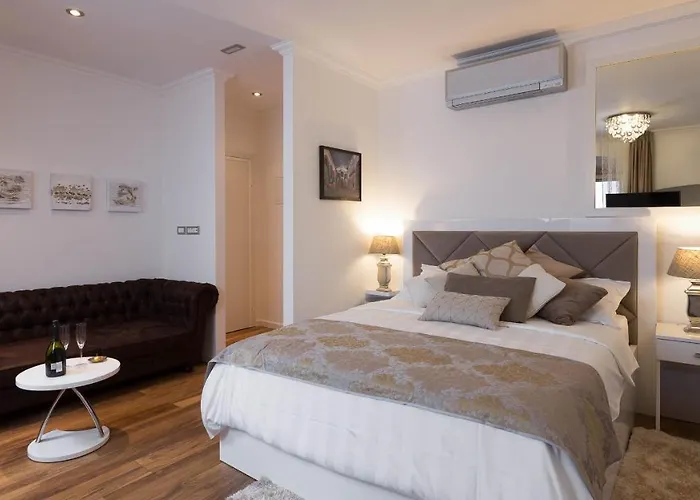 Imperial בית הארחה ספליט