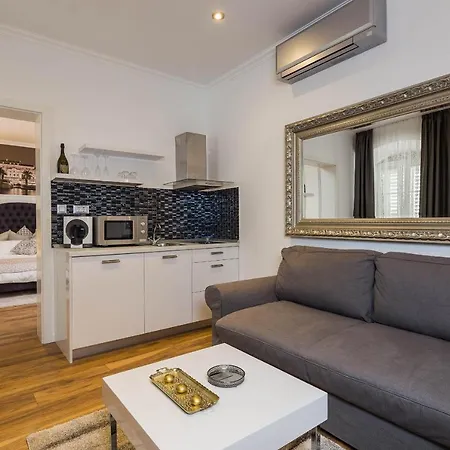 Imperial Casa de hóspedes Split